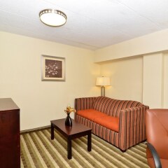 Отель Quality Inn & Suites New York Avenue США, Вашингтон - отзывы, цены и фото номеров - забронировать отель Quality Inn & Suites New York Avenue онлайн фото 4