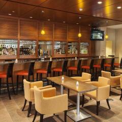 Отель DoubleTree by Hilton Hotel Boston - Downtown США, Бостон - отзывы, цены и фото номеров - забронировать отель DoubleTree by Hilton Hotel Boston - Downtown онлайн гостиничный бар