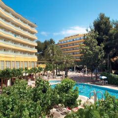 Отель Medplaya Hotel Calypso Испания, Салоу - отзывы, цены и фото номеров - забронировать отель Medplaya Hotel Calypso онлайн балкон