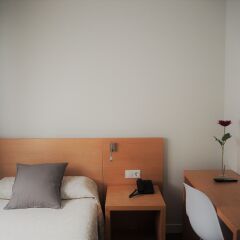 Отель Hostal Alborán комната для гостей