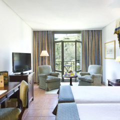 Отель Parador De Cangas De Onis Кангас-де-Онис комната для гостей фото 2