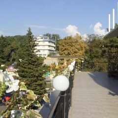 Гостиница Флора в Сочи - забронировать гостиницу Флора, цены и фото номеров приотельная территория