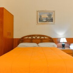 Отель B&B Termini сейф в номере