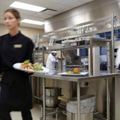 Отель Courtyard by Marriott Montreal Airport Канада, Монреаль - отзывы, цены и фото номеров - забронировать отель Courtyard by Marriott Montreal Airport онлайн питание фото 2