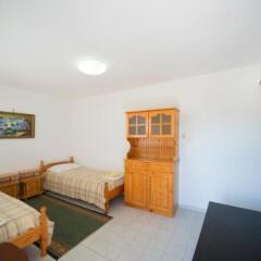 Отель Guest House Spiro near Botanical Garden Болгария, Балчик - отзывы, цены и фото номеров - забронировать отель Guest House Spiro near Botanical Garden онлайн комната для гостей фото 2