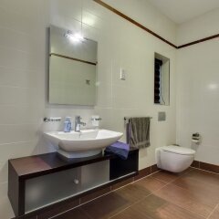Отель Pure Luxury Apartment With Pool Мальта, Слима - отзывы, цены и фото номеров - забронировать отель Pure Luxury Apartment With Pool онлайн ванная фото 2