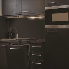 Adina Apartment Hotel Berlin Hackescher Markt в номере