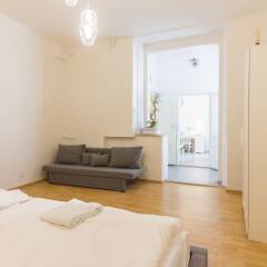 Отель Prague City Apt on WenceslasSquare for 6 Прага комната для гостей фото 2