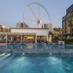 Отель Caesars Palace Bluewaters Dubai бассейн