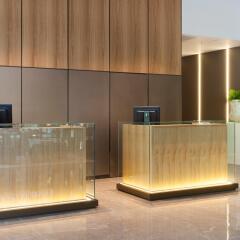 AC Hotel Diagonal L´Illa интерьер отеля
