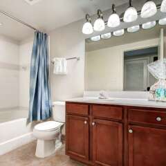 Отель Bluebird Suites in the Heart of DC США, Вашингтон - отзывы, цены и фото номеров - забронировать отель Bluebird Suites in the Heart of DC онлайн ванная