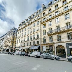 Отель Sweet Inn Rue D'Enghien фото 4