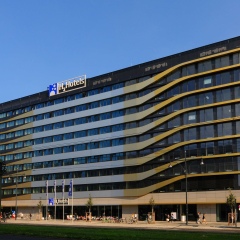 Отель Ramada Hotel Berlin-Alexanderplatz Германия, Берлин - 1 отзыв об отеле, цены и фото номеров - забронировать отель Ramada Hotel Berlin-Alexanderplatz онлайн