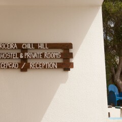 Хостел Ericeira Chill Hill Hostel & Private Rooms парковка