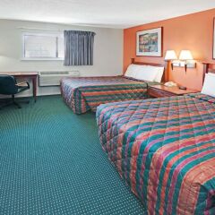 Отель Days Inn Elk Grove Village Chicago OHare Airport West комната для гостей фото 3