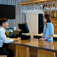 Отель Holiday Inn Express Singapore Orchard Road интерьер отеля фото 2