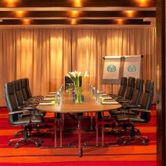 Отель Media Rotana Dubai