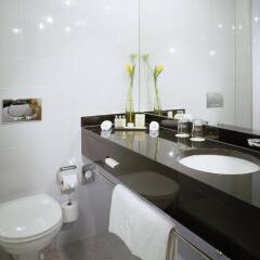 Отель K+K Hotel Opera Budapest Венгрия, Будапешт - 2 отзыва об отеле, цены и фото номеров - забронировать отель K+K Hotel Opera Budapest онлайн ванная