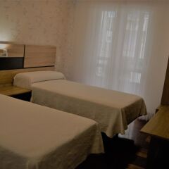 Отель Hostal San Fernando Испания, Сантандер - отзывы, цены и фото номеров - забронировать отель Hostal San Fernando онлайн комната для гостей фото 2