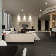 Отель The Boulevard Arjaan by Rotana интерьер отеля