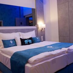Smart Hotel Budapest Будапешт сейф в номере