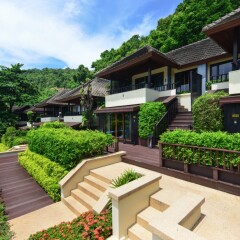 Отель Andaman White Beach Resort Таиланд, пляж Банг-Тао - 3 отзыва об отеле, цены и фото номеров - забронировать отель Andaman White Beach Resort онлайн