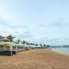 Отель La Vela Premium Cruise Managed by Paradise Cruises пляж