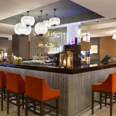 Гостиница DoubleTree by Hilton Kazan City Center гостиничный бар