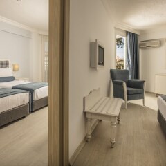 Отель Atlantique Holiday Club - All Inclusive Кушадасы комната для гостей фото 3
