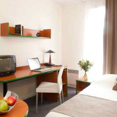 Отель Aparthotel Adagio access Bordeaux Rodesse Франция, Бордо - отзывы, цены и фото номеров - забронировать отель Aparthotel Adagio access Bordeaux Rodesse онлайн удобства в номере