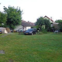 Отель Pension Camp Prager парковка