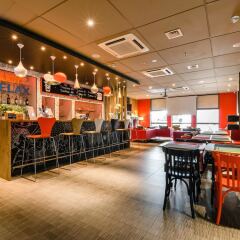 Отель ibis Warszawa Stare Miasto Old Town гостиничный бар фото 3