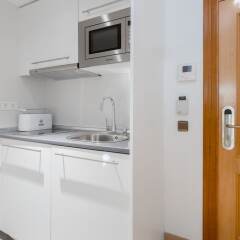 Отель Apartamentos Leganitos Испания, Мадрид - отзывы, цены и фото номеров - забронировать отель Apartamentos Leganitos онлайн в номере