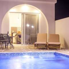 Отель Alexander Studios & Suites - Adults Only бассейн фото 10
