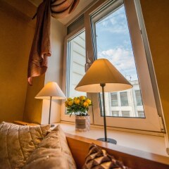 Апартаменты Lakshmi Apartment Voznesenskiy Москва комната для гостей фото 2