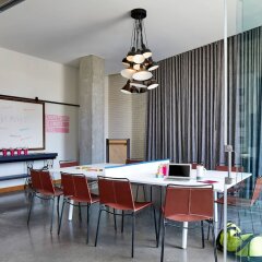 Отель Moxy Columbus Short North США, Колумбус - отзывы, цены и фото номеров - забронировать отель Moxy Columbus Short North онлайн развлечения