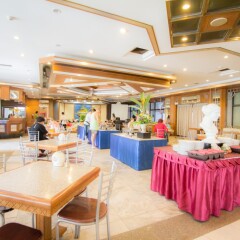 Отель Grand Sole Pattaya Beach Hotel Таиланд, Паттайя - отзывы, цены и фото номеров - забронировать отель Grand Sole Pattaya Beach Hotel онлайн питание