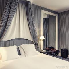 Отель Mercure Paris Champs Elysées Франция, Париж - отзывы, цены и фото номеров - забронировать отель Mercure Paris Champs Elysées онлайн комната для гостей