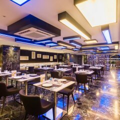 Отель Citrus Suites Sukhumvit 6 By Compass Hospitality Бангкок питание фото 2