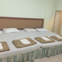 Отель Chantorn Jomtien Guest House 2 комната для гостей фото 5