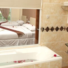 Zabu Thiri Hotel ванная