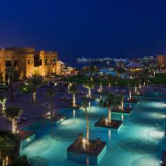 Отель Sharq Village & Spa бассейн фото 3