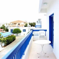 Отель Flokkas Hotel Apartments Кипр, Протарас - отзывы, цены и фото номеров - забронировать отель Flokkas Hotel Apartments онлайн балкон