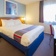 Отель Travelodge Manchester Sportcity Великобритания, Манчестер - отзывы, цены и фото номеров - забронировать отель Travelodge Manchester Sportcity онлайн