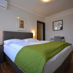 Отель Parkhotel Brunauer Австрия, Зальцбург - отзывы, цены и фото номеров - забронировать отель Parkhotel Brunauer онлайн сейф в номере