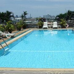 Отель Royal Suite Residence Boutique Бангкок с домашними животными