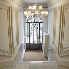 Апартаменты AinB Eixample-Miro Apartments интерьер отеля
