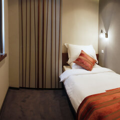 Hotel Russia & Spa in Skopje, Macedonia from 98$, photos, reviews - zenhotels.com guestroom