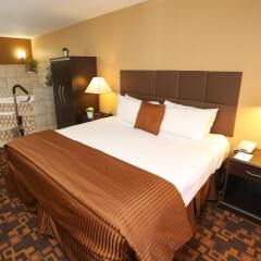 Отель Quality Inn & Suites Denver Stapleton фото 6