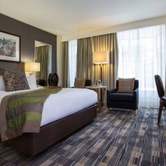 Отель Crowne Plaza London - The City комната для гостей фото 5